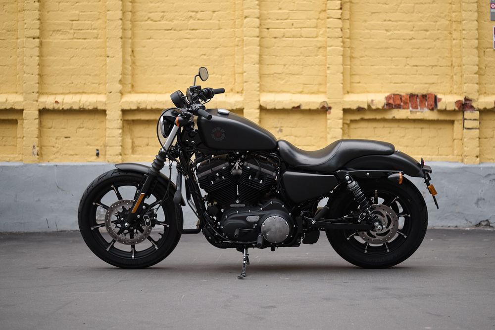 Прокат-аренда Мотоцикла Harley-Davidson Sportster 883 г. 2018