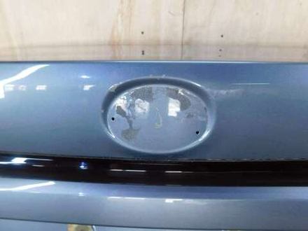 крышка багажника Toyota Corolla NRE210 2021