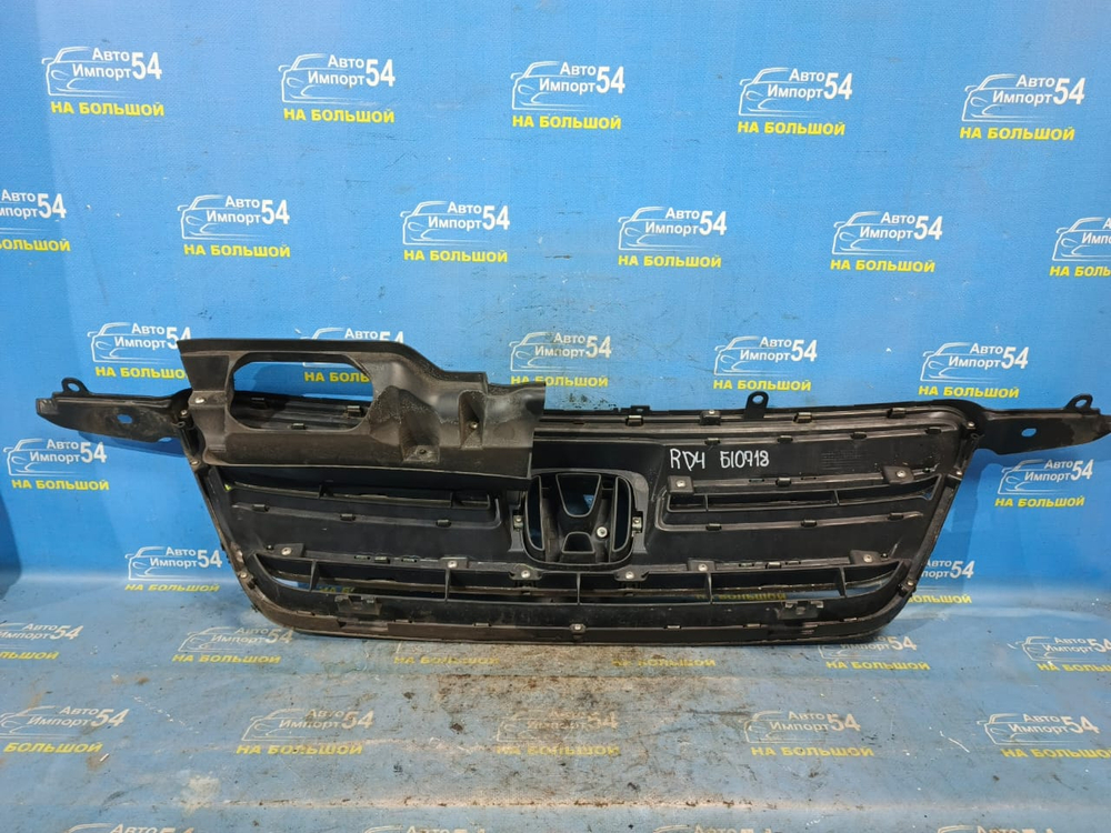 Решетка радиатора Honda CRV 2004-2006