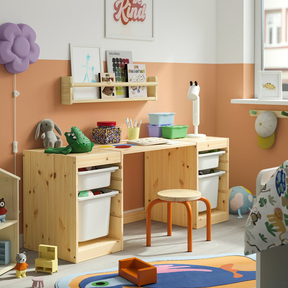 IKEA TROFAST  (ИКЕА ТРОФАСТ)  -  Рама - светлая сосна, белая морилка 32x44x52 см