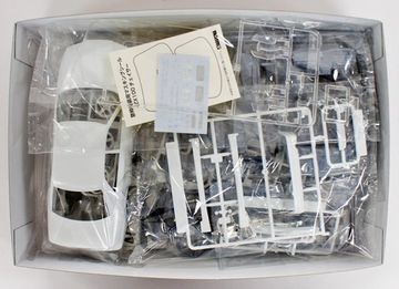 Сборная модель 1/24 Aoshima Toyota Chaser JZX100 Tourer V '98 TRD