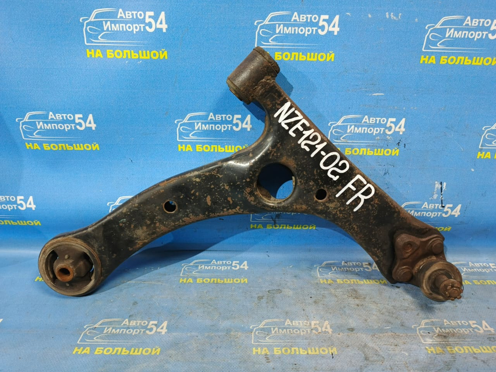 Рычаг передний правый TOYOTA FIELDER 2001