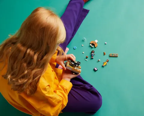 Конструктор LEGO Friends 42606 Пекарня на колесах