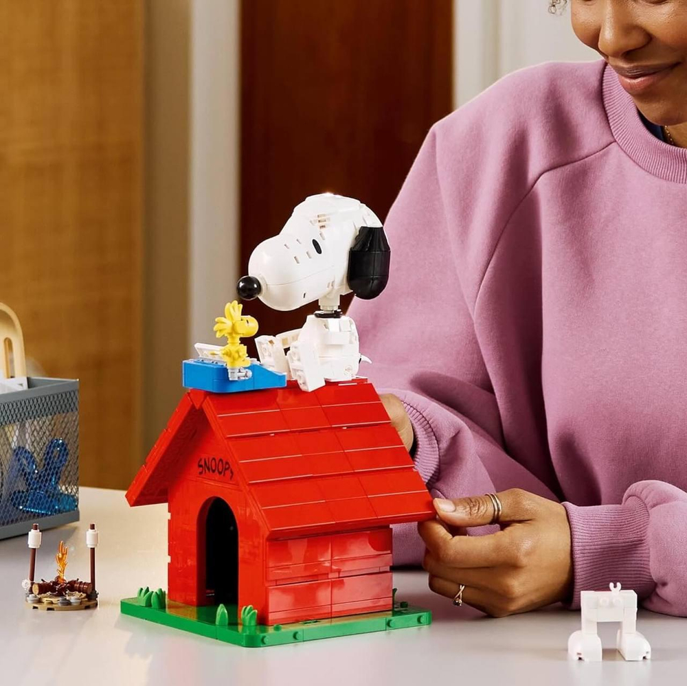 Конструктор лего айдиас Собачья будка Снупи 21368 | LEGO Ideas Peanuts: Snoopy's Doghouse | коллекционная 964 детали 18+