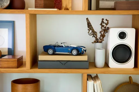 Конструктор LEGO Icons 10357 Shelby Cobra 427 S/C