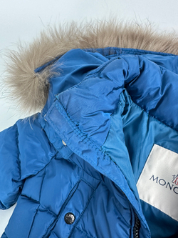 Пуховик Moncler