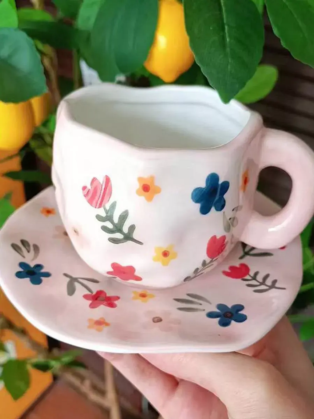 Керамическая кружка с блюдцем чайная пара