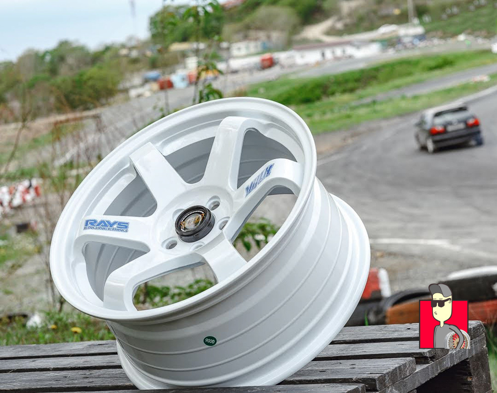 Комплект дисков Rays TE37SL 17x8 et35 5x114.3