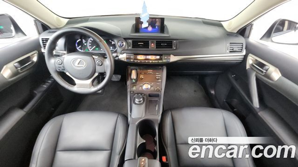 Lexus CT200h 1.8 — 2018