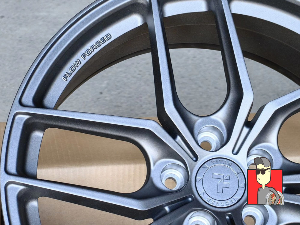 Комплект дисков Titan Forged TF51 19x8.5/9.5 et35/30 5x114.3
