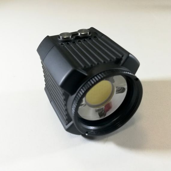 Подводный фонарь для съемки Sea Frogs SL-19 LED video light