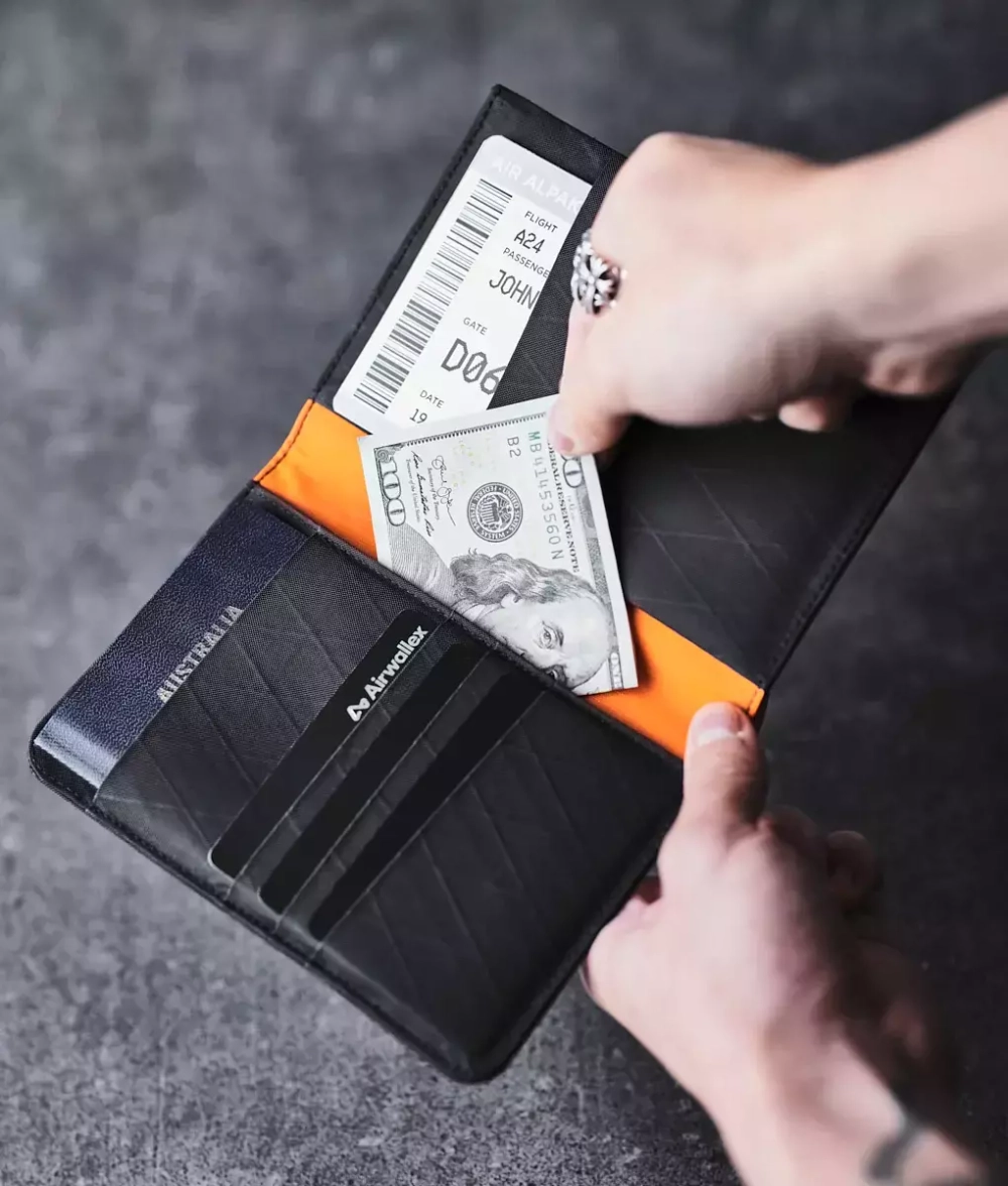 Кошелёк Alpaka Ark Bifold Passport Wallet