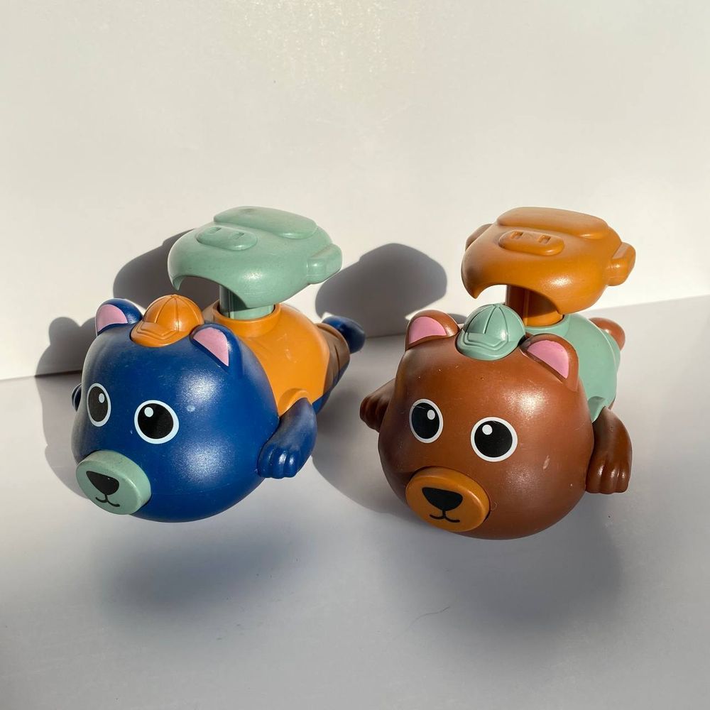 Игрушка заводная "Мишка"