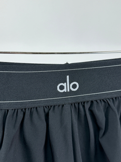 Шорты Alo