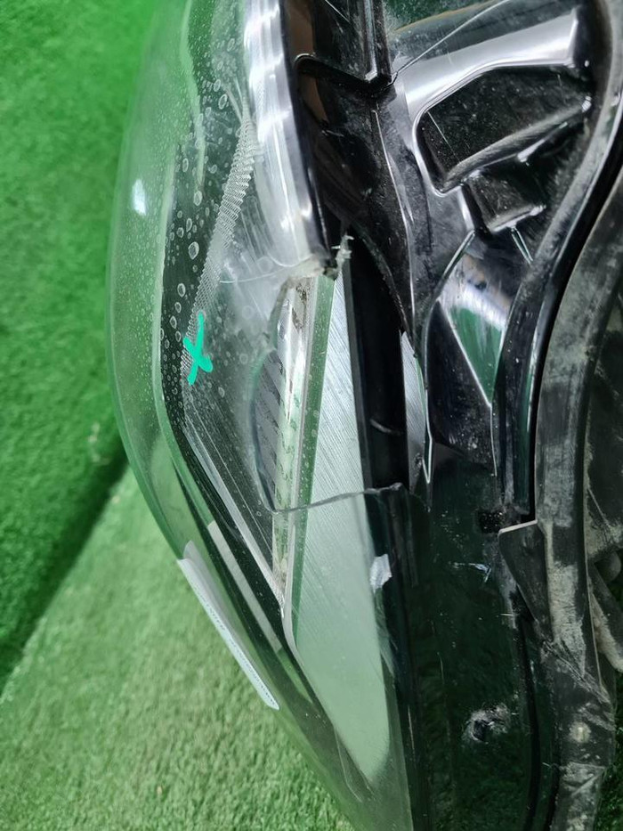 Фара правая BMW 5er G30 (2020-2023) LED