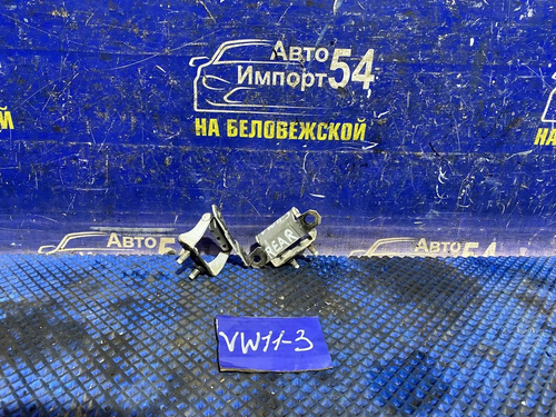 Петля багажника NISSAN EXPERT 2001