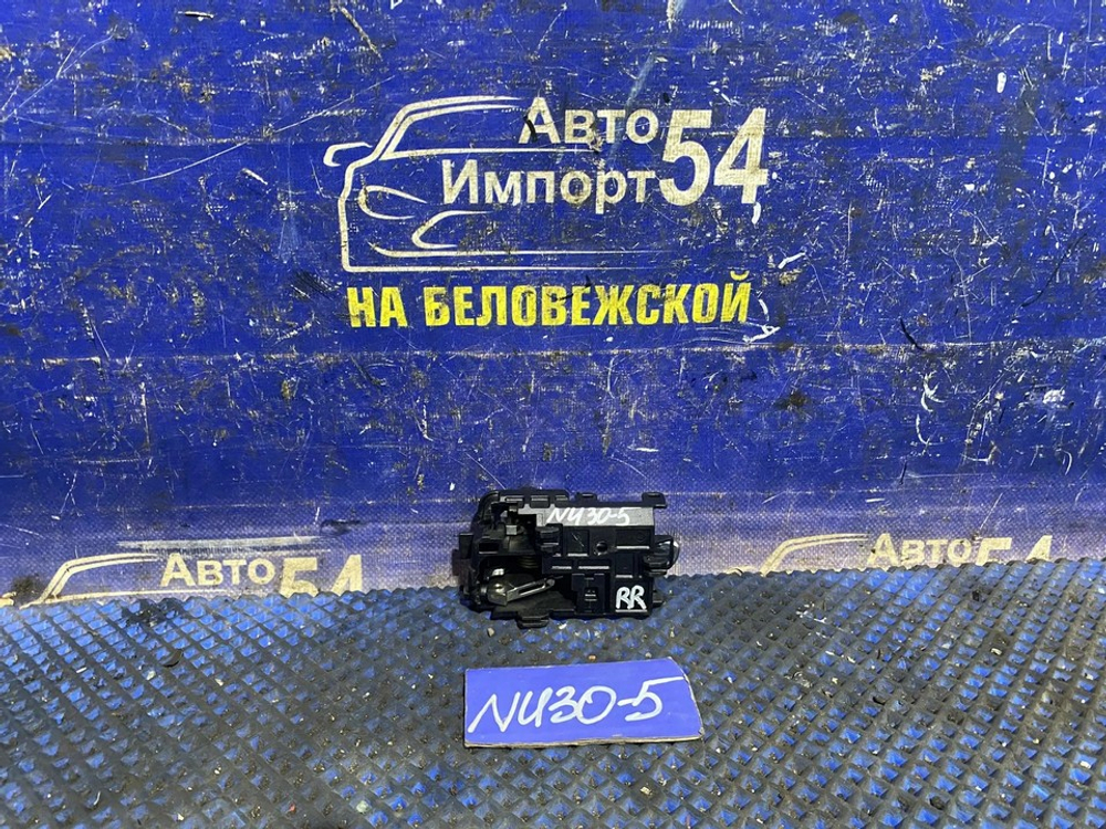Ручка двери задней правой салонная NISSAN PRESAGE 1999