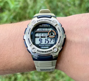 Наручные часы Casio WV-200R-5AEF