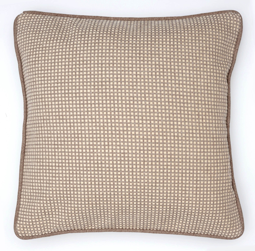 CUBEПодушка декоративная 45х45 кремово-бежевая клетка Textil Roig 45x45