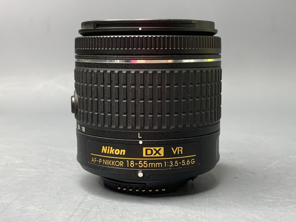 Nikon D3300 Kit 18-55mm 3.5-5.6G VR 3624 кадров