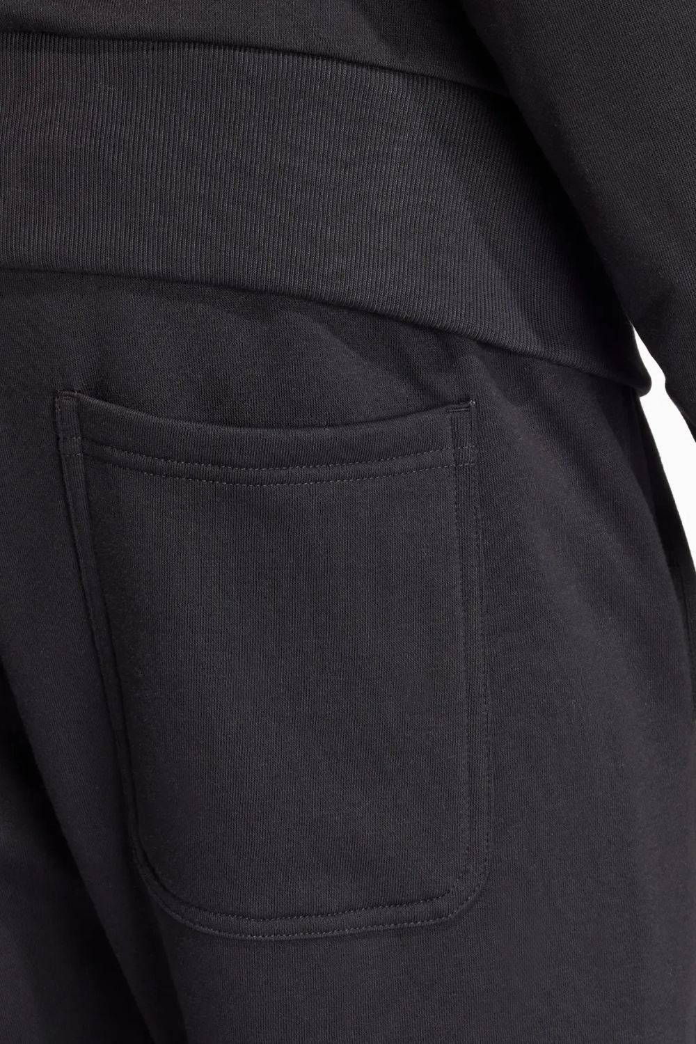 Штаны adidas All SZN Fleece Regular Tapered - черный