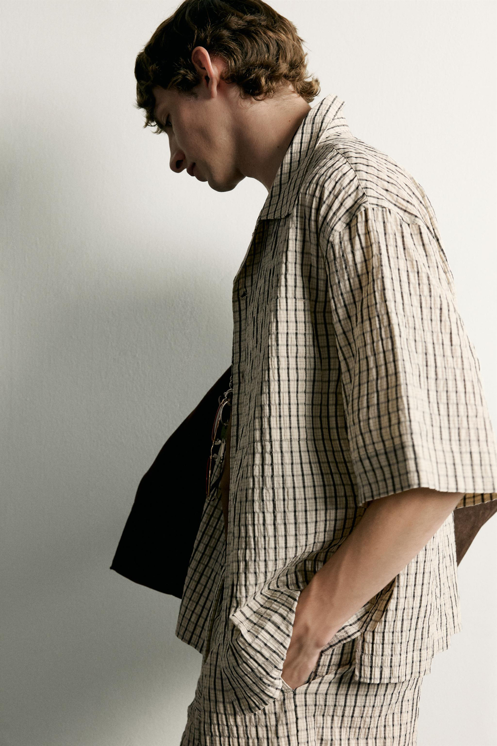 РУБАШКА RELAXED FIT В КЛЕТКУ — ZARA · 1020/907