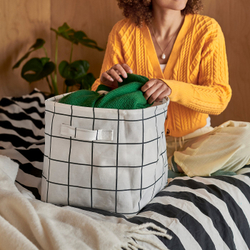 IKEA SLÅTTERVALL  (ИКЕА СЛОТТЕРВАЛЛ)  -  Корзина - ткань 32x35x32 см