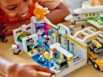 Конструктор LEGO Friends 42656 Аэропорт Хартлейк-Сити и самолет