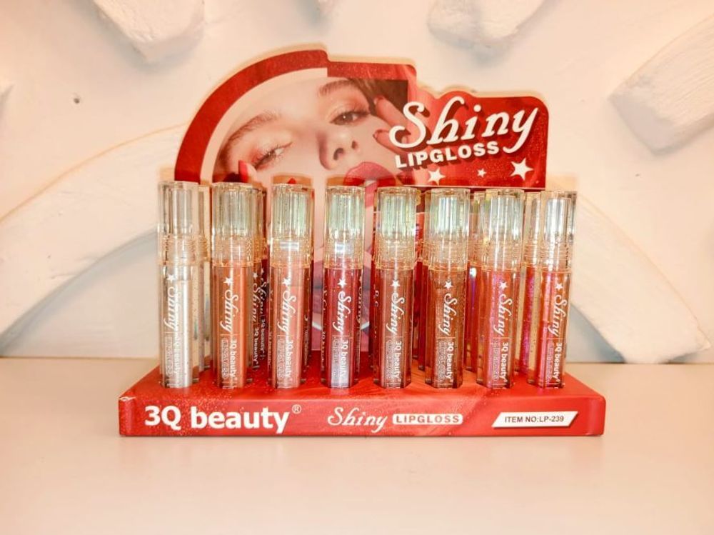 Блеск для губ "Shiny"