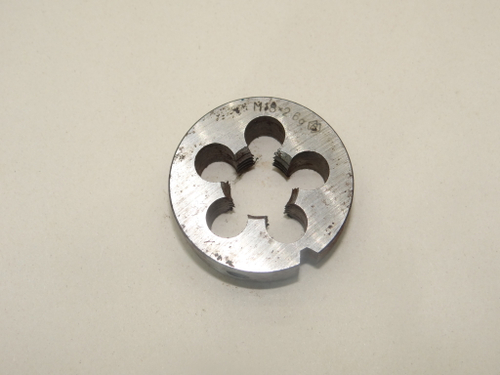 Плашка М18х2 6g d=45мм