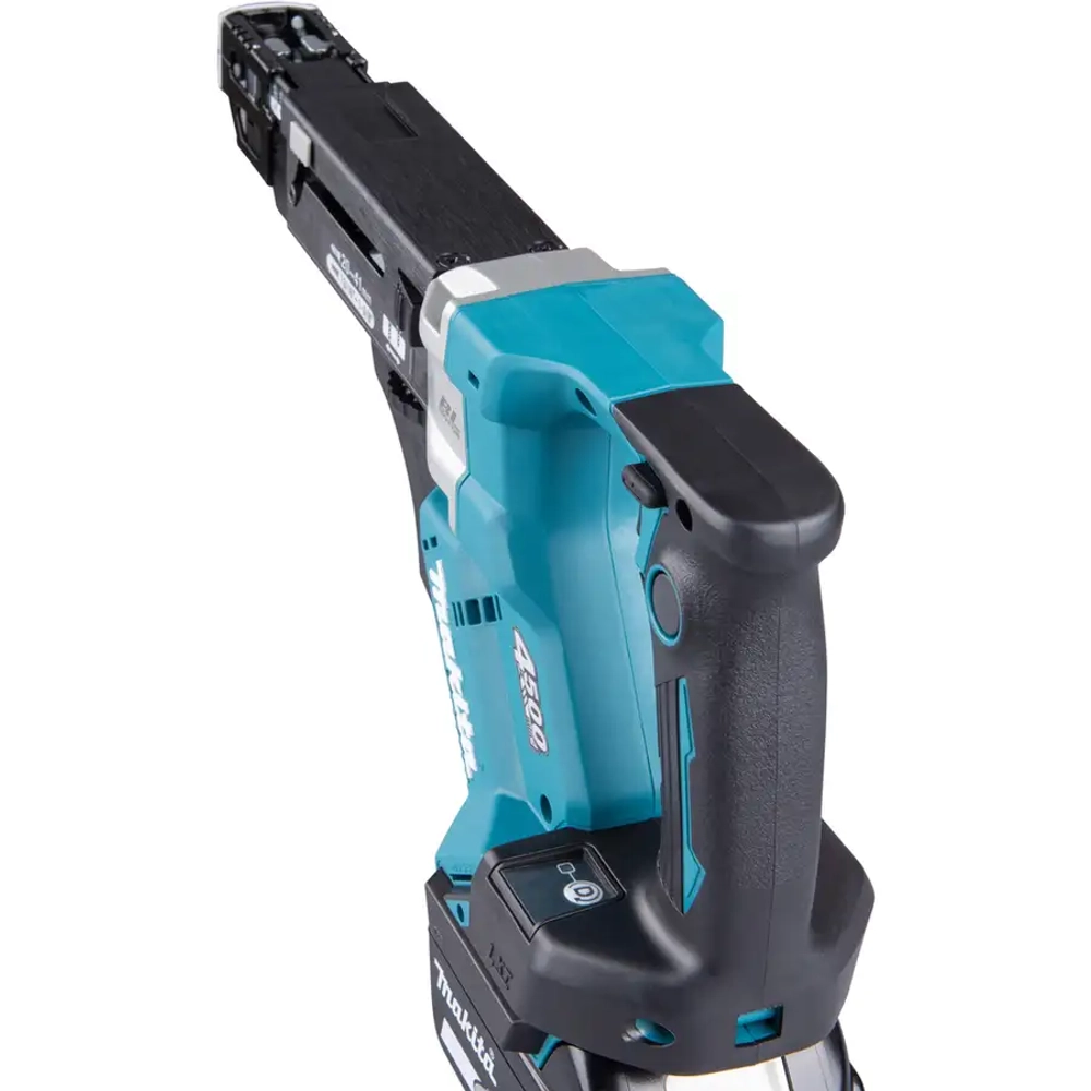 Магазинный аккумуляторный шуруповёрт Makita DFR453Z