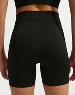 Nike Pro Seamless Женские велосипедные шорты Dri-FIT с высокой талией (13 см) - NIKE