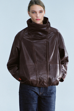 ZARA КУРТКА ИЗ 100% КОЖИ С ВЫСОКИМ ВОРОТНИКОМ — ZW COLLECTION, КОРИЧНЕВЫЙ