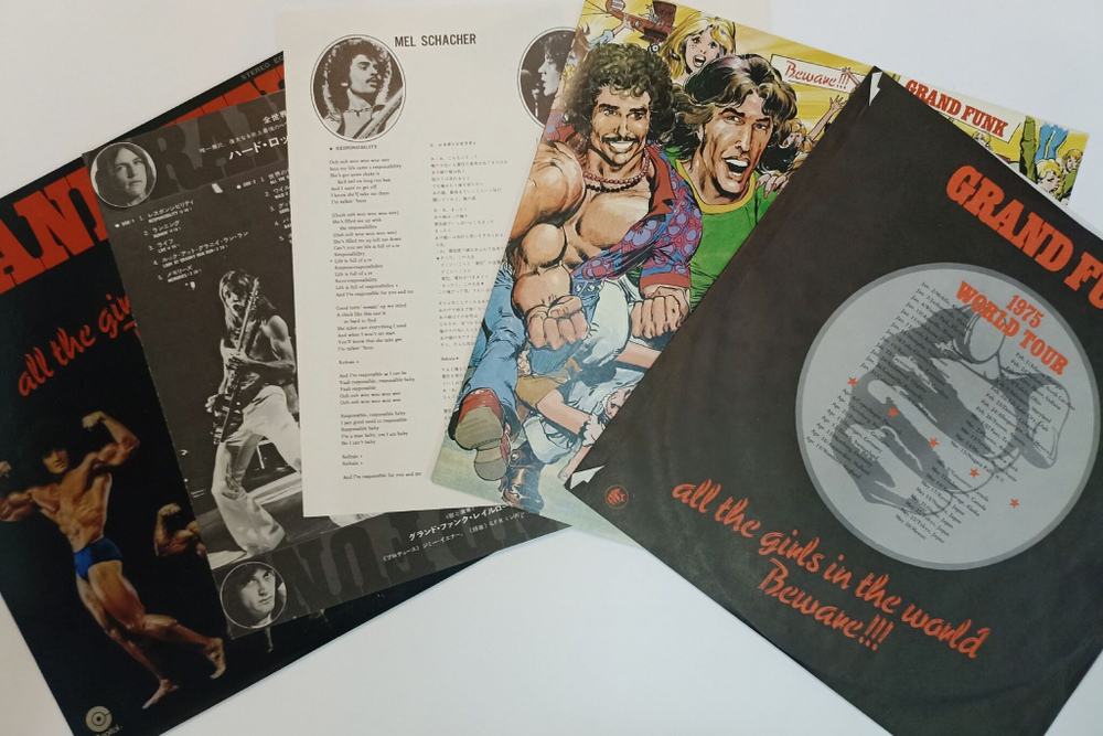 Винтажная виниловая пластинка LP Grand Funk All The Girls In The World Beware (Japan 1975) (No Obi) (Poster)