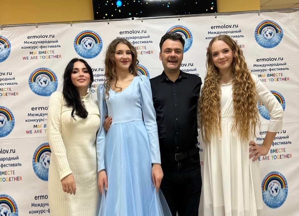 Откройте для себя мир эстрадного вокала и сотворчества!