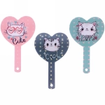 Зеркало косметическое с ручкой «Cute look - Котик Люк», сердце, 14*23,5 см (карт коробка)