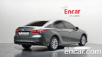 Toyota Camry 2.5 LE Hybrid — 2023