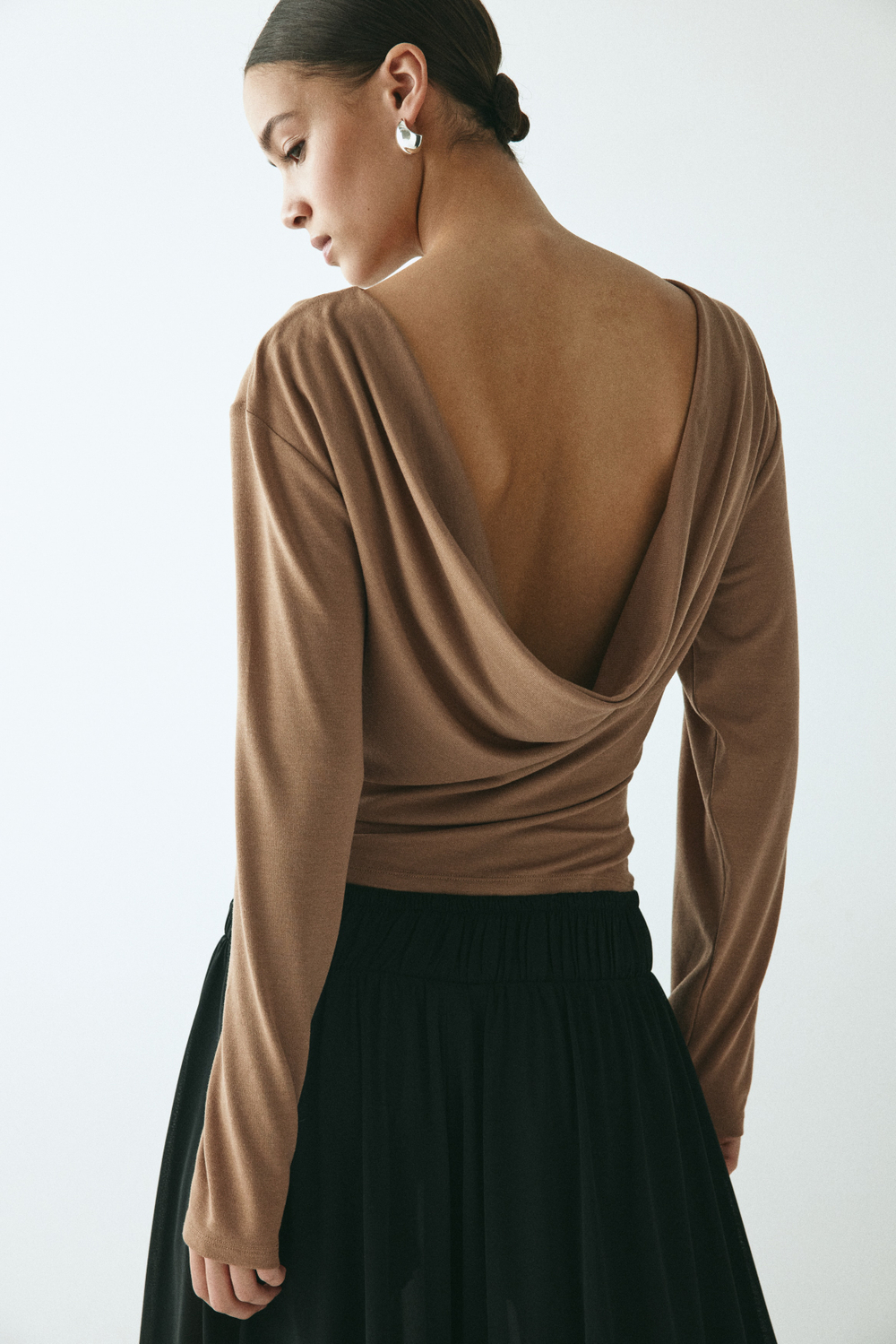 Топ с вырезом-качели на спине - H&M