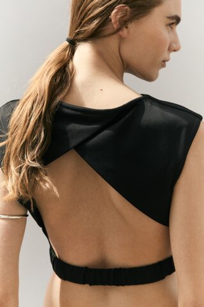 Короткий топ с открытой спиной - H&M