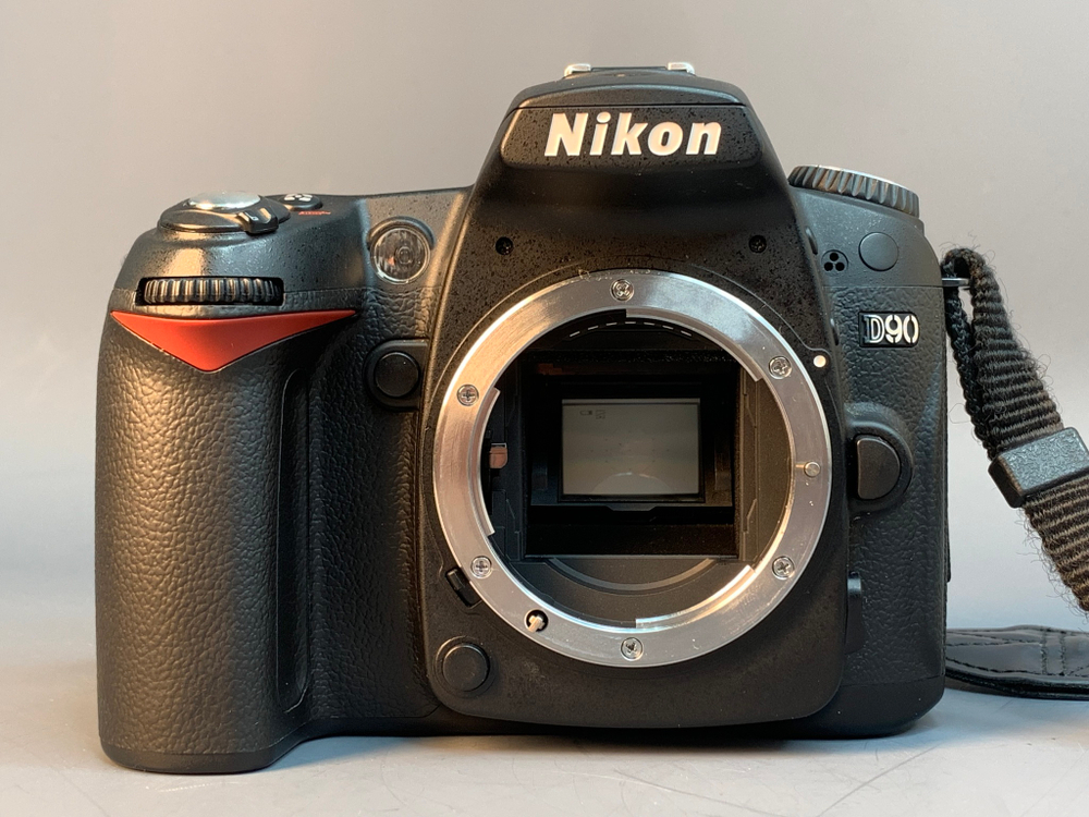 Nikon D90 Body 7114 Кадров