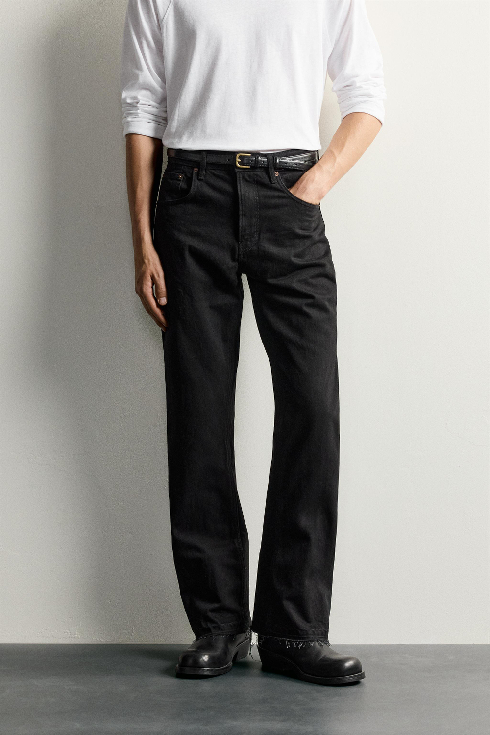 ДЖИНСЫ FLARE FIT — ZARA · 0840/444