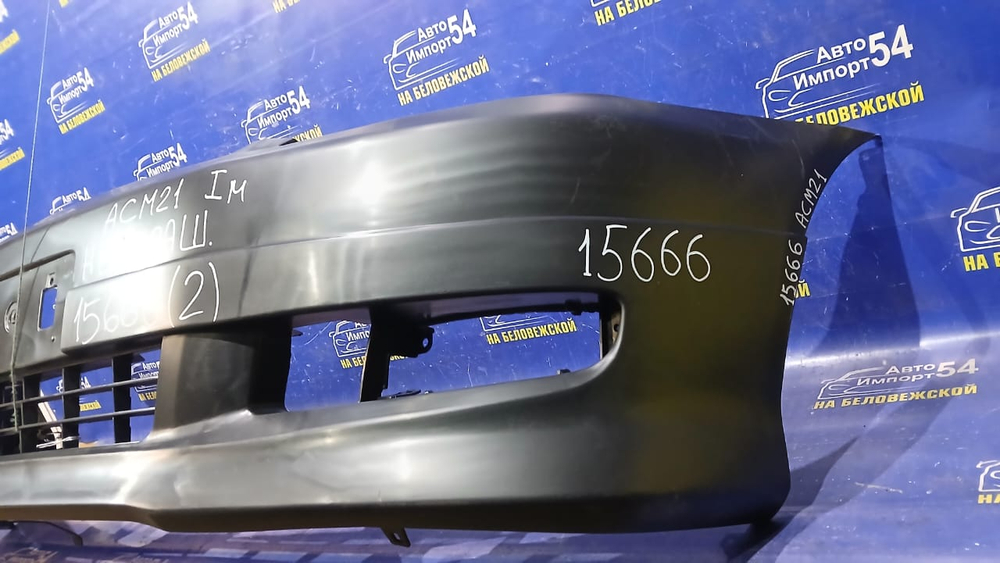 Бампер передний TOYOTA IPSUM 2001-2003