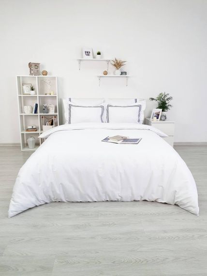 Постельное белье LINE белый - синий сатин делюкс TIVOLYO HOME Турция