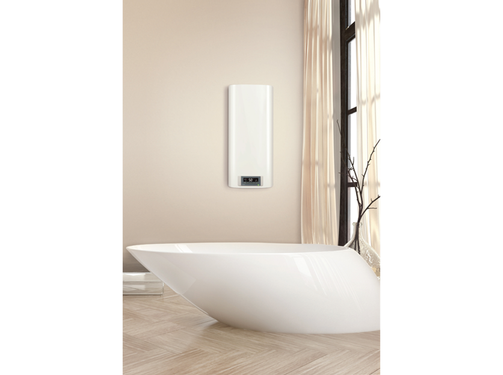 Водонагреватель Electrolux EWH 80 Formax DL