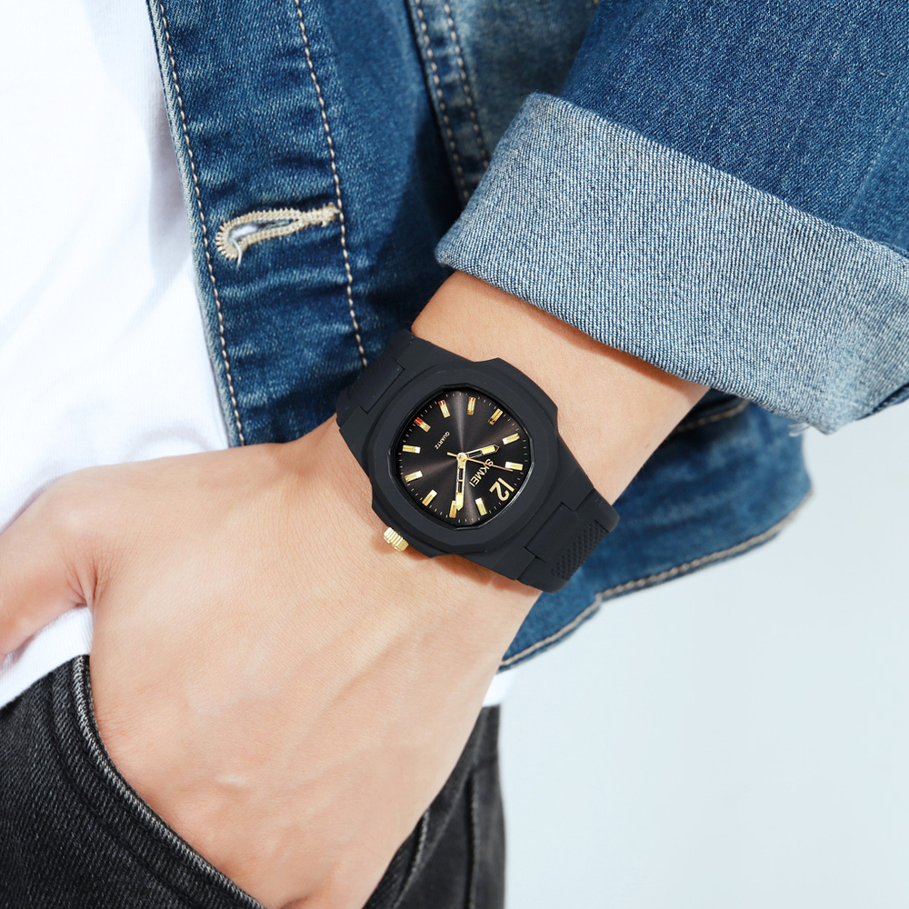 SKMEI Quartz Movement Silicone Strap Watch Men"s Watches Black Dial
