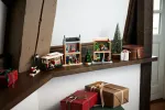 Конструктор LEGO Powered UP 10308 Главная праздная улица