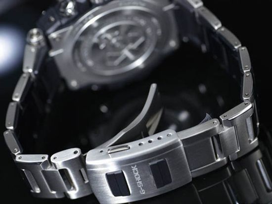 Наручные часы Casio MTG-S1000D-1ADR