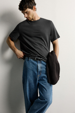 ФУТБОЛКА REGULAR FIT — ZARA