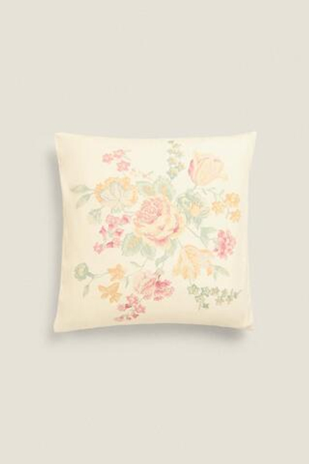 ZARA HOME ЧЕХОЛ ДЛЯ ДЕКОРАТИВНОЙ ПОДУШКИ С ЦВЕТОЧНЫМ УЗОРОМ, ЭКРЮ