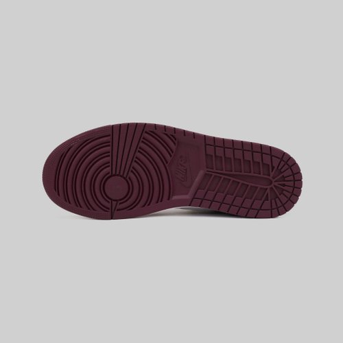 Кроссовки Jordan 1 Retro High OG Bordeaux артикул:555088-611 - купить в магазине Дайс